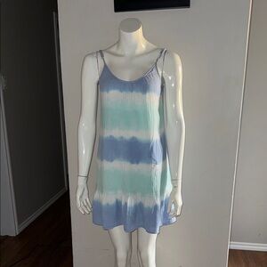 Vineyard vines, size XS  Blue,Green,White Tie-Dye Dress ribbed with ruffle